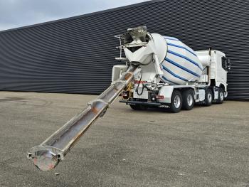 FH 540 8x4  / BOOGIE LIFT / 10m3 PUTZMEISTER - CONCRETE-MIXER / BETON-MISCHER